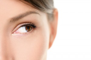 LIDS BY DESIGN: Get Instant Eyelid Lift Without Surgery by Britain